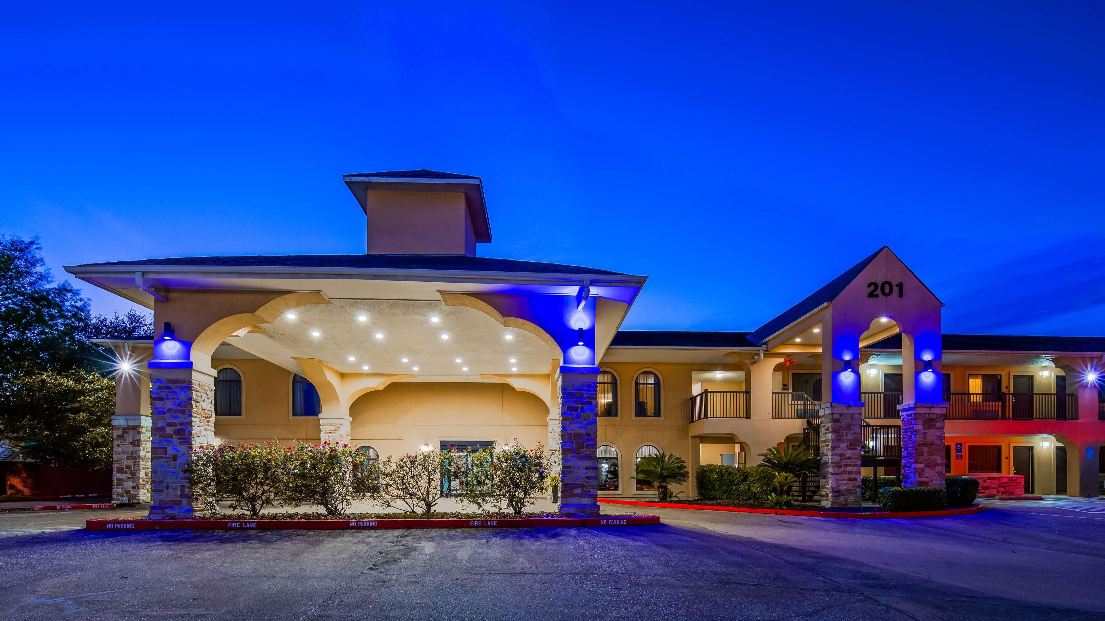 Best Western Huntsville Exterior photo