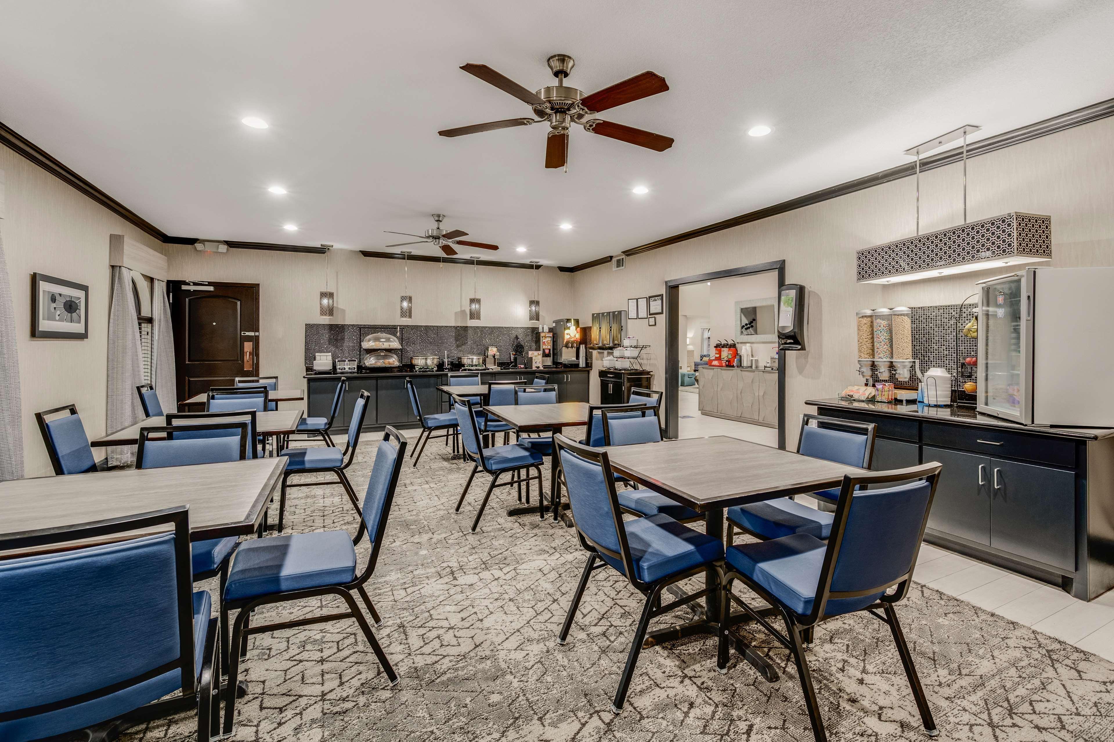 Best Western Huntsville Exterior photo